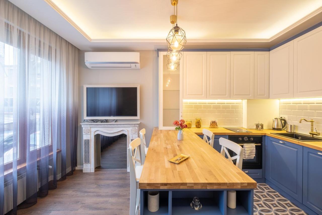 Appartement Designer & Cozy 2bd Flat With A Parking In The Center By Flat Mаnager
