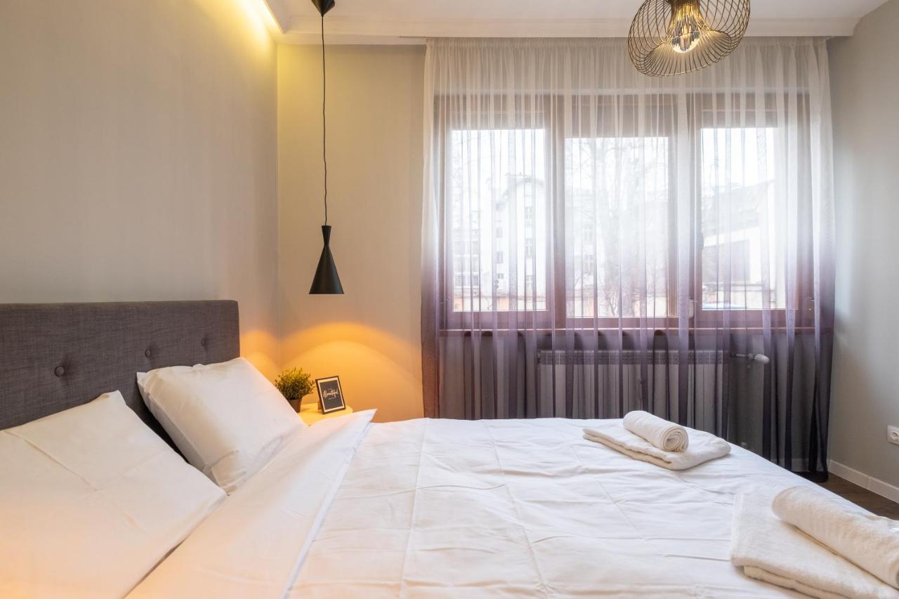 Designer & Cozy 2bd Flat With A Parking In The Center By Flat Mаnager Appartement Sofia