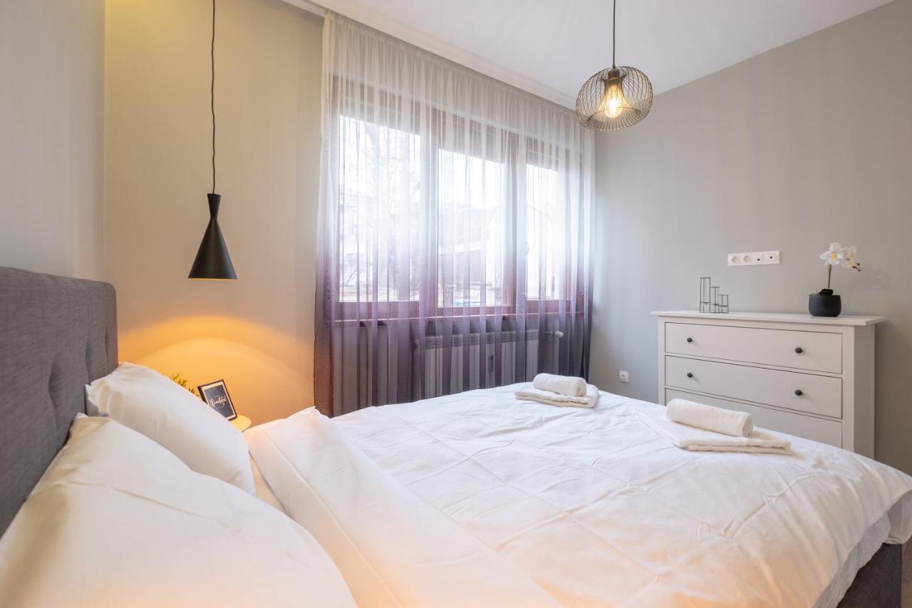 Designer & Cozy 2bd Flat With A Parking In The Center By Flat Mаnager Apartment *